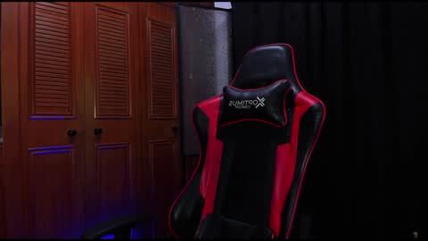 dimitri_higt online show from January 2025 01:00:01 AM