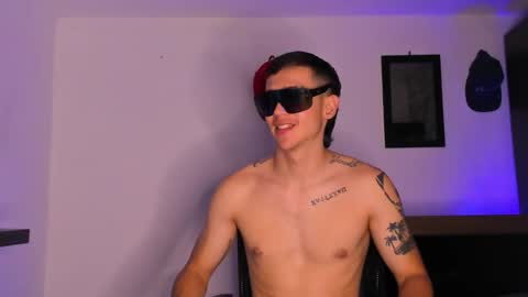 dimitri_higt online show from September 2025 04:52:01 PM