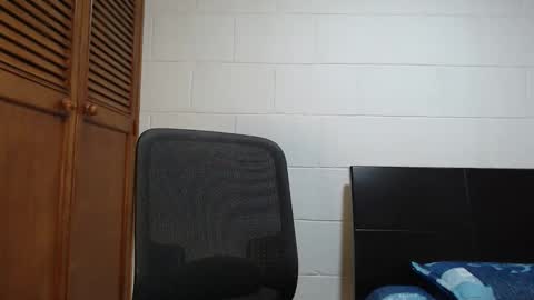 Dimitri online show from April 2026 04:05:02 AM