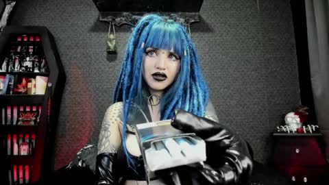 Snapshot of dimmuanddarkness chatting on December 2024 10:13:01 AM dimmuanddarkness online show from December 2024 10:13:01 AM