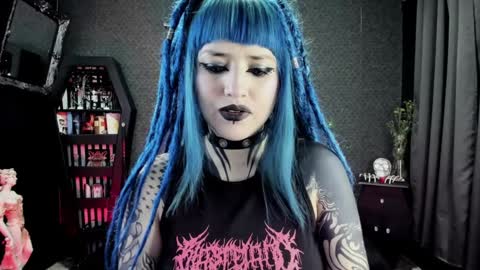Snapshot of dimmuanddarkness chatting on December 2024 07:11:02 PM dimmuanddarkness online show from December 2024 07:11:02 PM