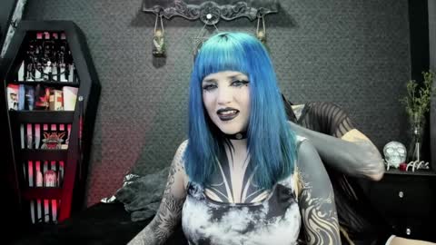 Snapshot of dimmuanddarkness chatting on January 2025 05:22:02 AM dimmuanddarkness online show from January 2025 05:22:02 AM