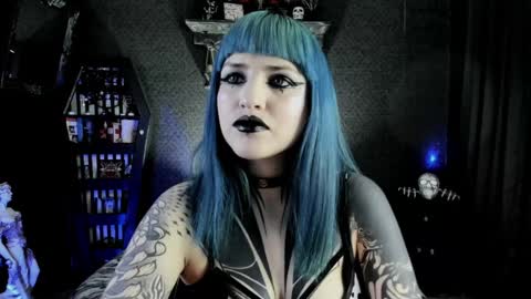 Snapshot of dimmuanddarkness chatting on February 2025 03:52:02 AM dimmuanddarkness online show from February 2025 03:52:02 AM