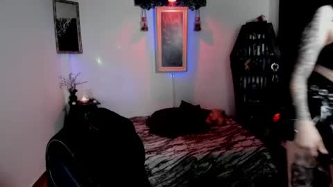 Snapshot of dimmuanddarkness chatting on June 2026 10:08:02 AM dimmuanddarkness online show from June 2026 10:08:02 AM
