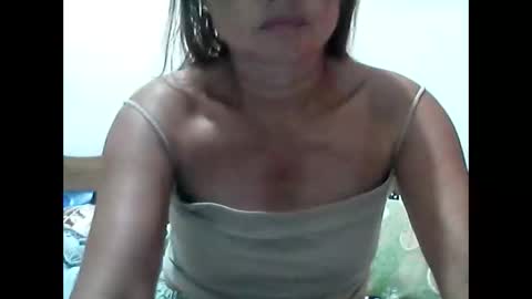 Dimple online show from November 2025 07:02:01 PM