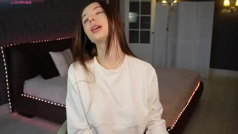 Snapshot of dinacandy chatting on February 2026 08:10:01 AM dinacandy online show from February 2026 08:10:01 AM