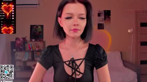 Jessie online show from December 2025 02:21:01 PM