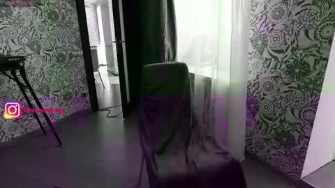 Snapshot of diodoramag chatting on April 2026 01:07:01 PM Diodora Magenta online show from April 2026 01:07:01 PM