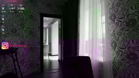 Snapshot of diodoramag chatting on April 2026 10:14:02 AM Diodora Magenta online show from April 2026 10:14:02 AM