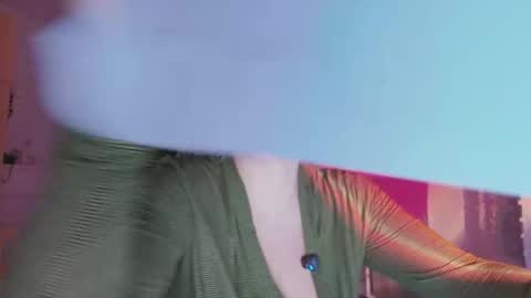 Snapshot of diosa_cadenas chatting on December 2025 09:30:01 PM Anglica A online show from December 2025 09:30:01 PM