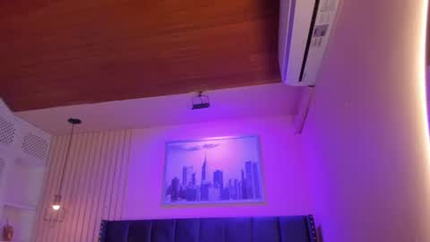 Snapshot of diosa_cristal chatting on June 2026 04:24:02 AM Cristal online show from June 2026 04:24:02 AM