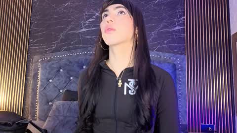 DIOSA online show from November 2025 10:04:02 PM