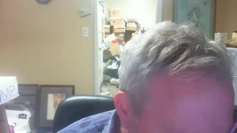 DirtkPitt Fun guy working online show from December 2024 11:03:02 PM