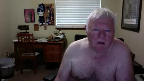 dirtrider195080438 online show from May 2026 02:02:02 PM