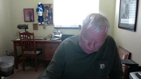 dirtrider195080438 online show from June 2026 05:17:02 PM