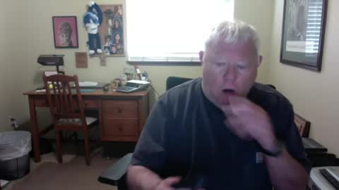 dirtrider195080438 online show from June 2026 05:06:02 PM