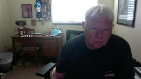 dirtrider195080438 online show from June 2026 05:28:01 PM