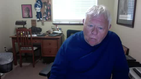dirtrider195080438 online show from June 2026 10:10:01 PM