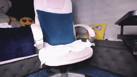 Snapshot of dirty_27cms chatting on January 2025 04:44:01 AM dirty_27cms online show from January 2025 04:44:01 AM