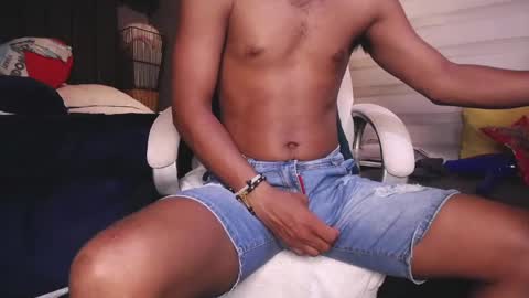 Snapshot of dirty_27cms chatting on January 2025 04:51:02 PM dirty_27cms online show from January 2025 04:51:02 PM