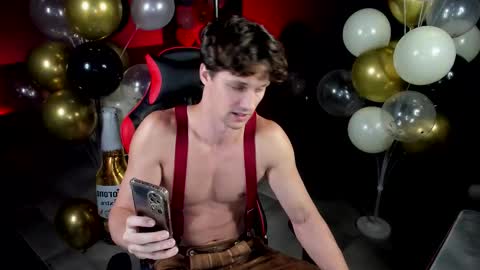 Snapshot of dirty_boss chatting on October 2025 03:27:01 AM dirty_boss online show from October 2025 03:27:01 AM