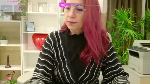 dirty_mature online show from May 2026 07:35:01 AM