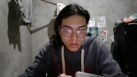 dirty model online show from April 2026 03:22:01 AM