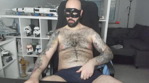 Snapshot of dirtybalws chatting on January 2025 03:46:01 PM Robert online show from January 2025 03:46:01 PM