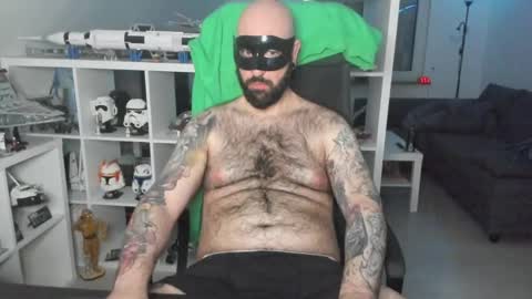 Snapshot of dirtybalws chatting on February 2025 04:52:02 AM Robert online show from February 2025 04:52:02 AM