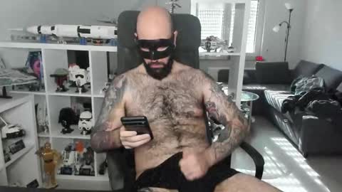 Snapshot of dirtybalws chatting on November 2025 11:10:01 AM Robert online show from November 2025 11:10:01 AM