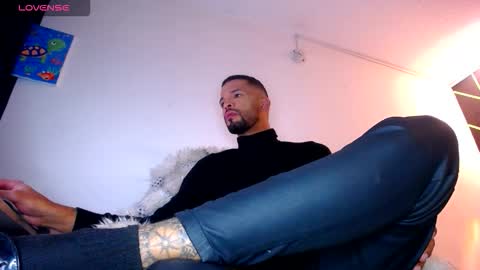 Snapshot of dirtybhot chatting on February 2026 03:51:02 AM I just want to be happy online show from February 2026 03:51:02 AM