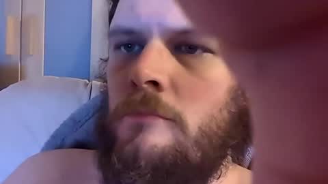 Snapshot of dirtydogsday chatting on January 2025 03:39:01 PM Dirtydog online show from January 2025 03:39:01 PM