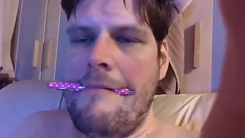 Snapshot of dirtydogsday chatting on February 2025 07:41:02 PM Dirtydog online show from February 2025 07:41:02 PM