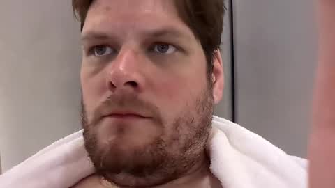 Snapshot of dirtydogsday chatting on March 2025 08:29:02 PM Dirtydog online show from March 2025 08:29:02 PM