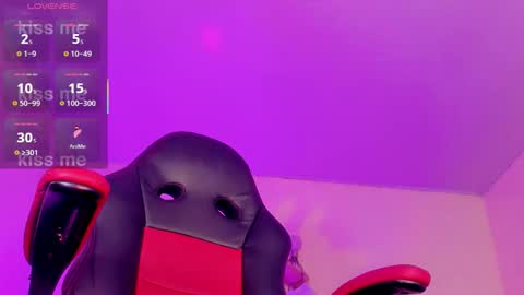 Naomy  online show from February 2026 03:22:02 AM