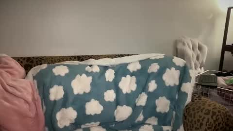 Snapshot of dirtylaneyjane chatting on December 2024 03:49:01 AM Laney Jane online show from December 2024 03:49:01 AM