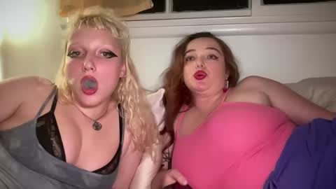 Snapshot of dirtylaneyjane chatting on December 2024 02:15:01 AM Laney Jane online show from December 2024 02:15:01 AM