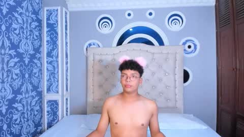 Snapshot of dirtymike69_ chatting on November 2025 02:00:01 AM Mike online show from November 2025 02:00:01 AM