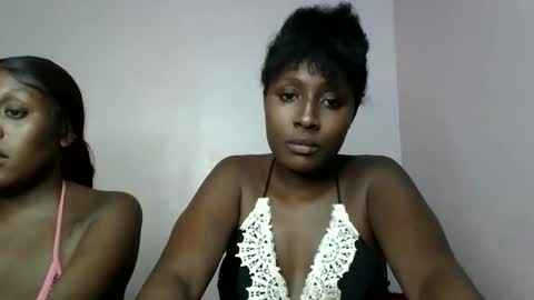 Snapshot of disah_002 chatting on March 2025 02:12:02 AM disah_002 online show from March 2025 02:12:02 AM