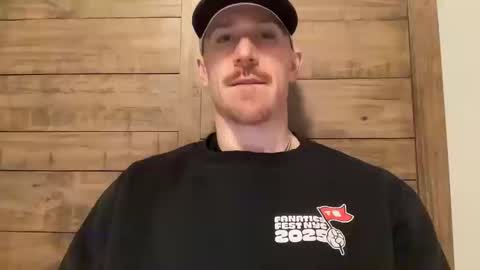 Snapshot of discgolf4life chatting on October 2025 11:05:01 PM JustinDulgeXXX online show from October 2025 11:05:01 PM