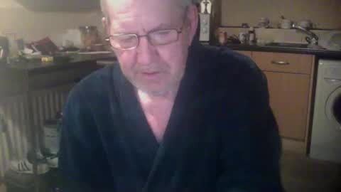 Snapshot of discovery63 chatting on January 2025 05:37:01 PM discovery63 online show from January 2025 05:37:01 PM