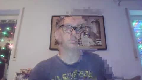 Snapshot of disney0988 chatting on December 2024 06:17:02 PM disney0988 online show from December 2024 06:17:02 PM