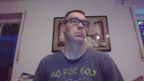 Snapshot of disney0988 chatting on December 2024 06:21:02 AM disney0988 online show from December 2024 06:21:02 AM