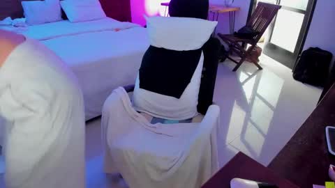 JASMINE online show from February 2025 05:09:01 AM