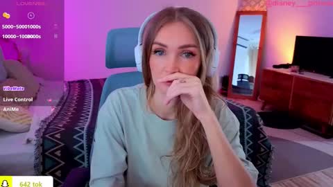 JASMINE online show from November 2025 03:49:01 AM