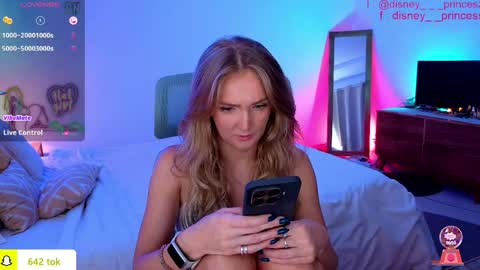JASMINE online show from May 2026 12:33:01 PM