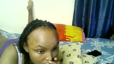 diva_cheupe online show from April 2026 08:35:02 PM