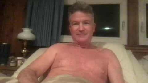 Snapshot of dividjohn chatting on February 2025 08:29:01 AM dividjohn online show from February 2025 08:29:01 AM