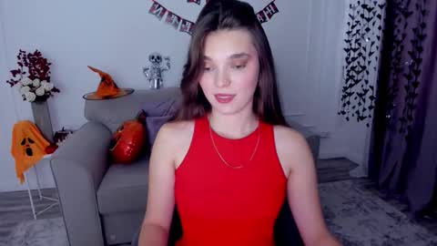 Hannah online show from October 2025 04:48:01 AM