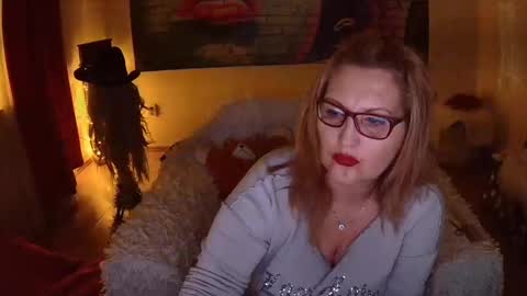 Snapshot of divineblond chatting on January 2025 05:33:01 PM Alexxa online show from January 2025 05:33:01 PM